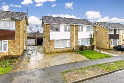 Churchill Way, Burton Latimer, Northamptonshire