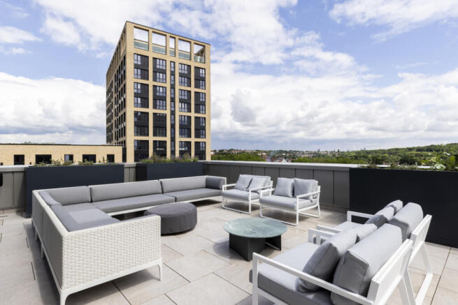 GQ Lyons Dock Amenities (10)