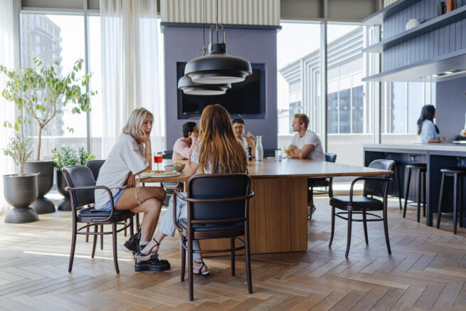 GQ Lyons Dock Lifestyle (2)