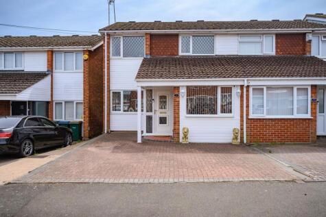 Dersingham Drive, Hall Green, CV6 7BQ