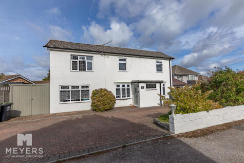 Redbreast Road, Bournemouth, BH9 3AW