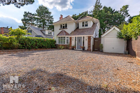 Redhill Drive, Bournemouth, BH10 6AG