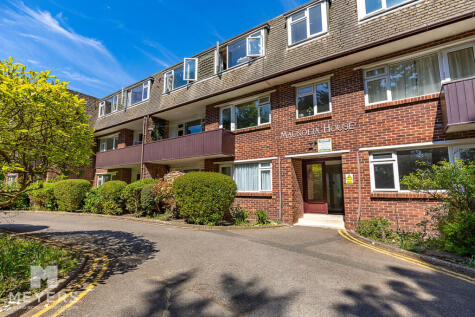 Redhill Drive, Bournemouth, BH10 6AD