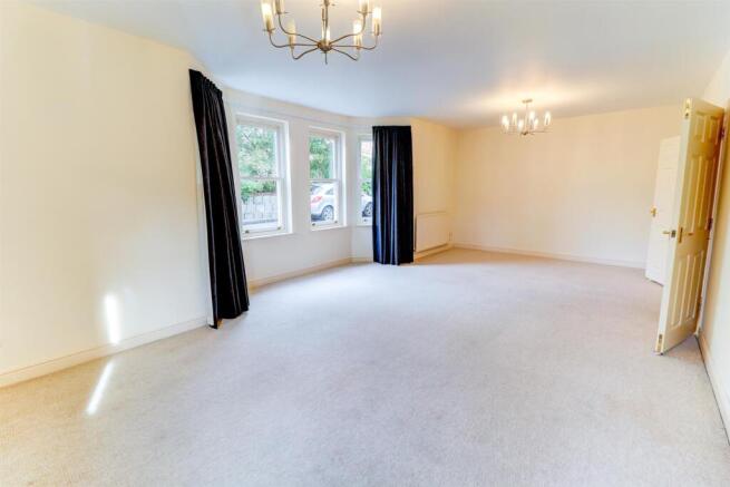 Living/Dining Room
