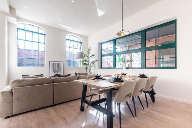 Victoria Ribbon-6.jpg