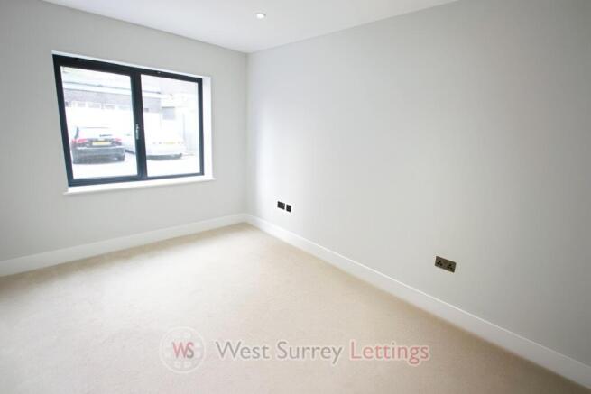 031b9d93-bed 201_lge