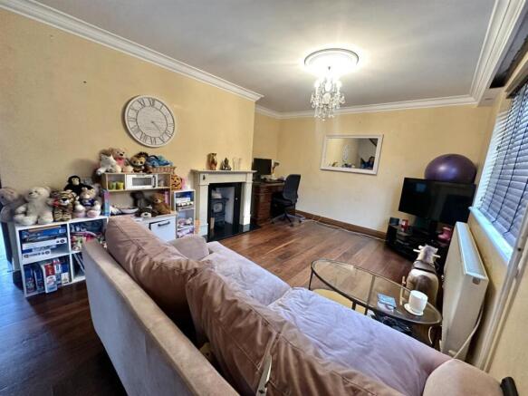 Living Room.jpg