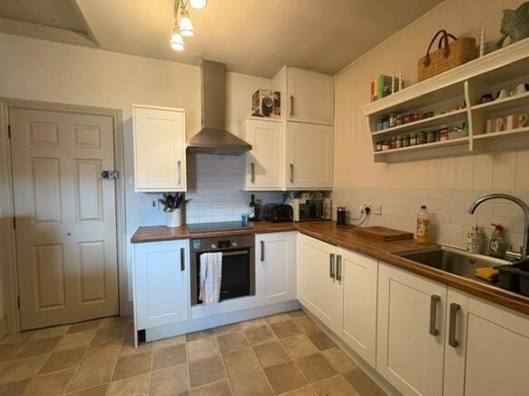 kitchen 1.jpeg.jpg