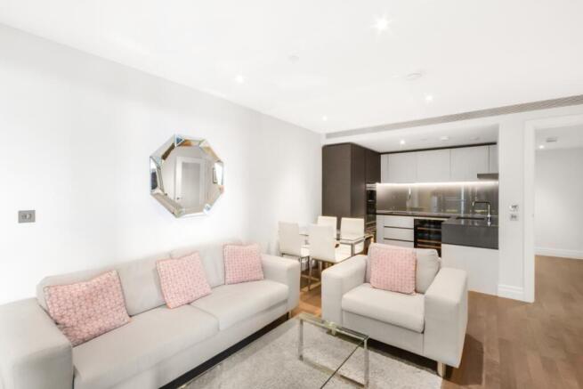 145, 4 Riverlight...