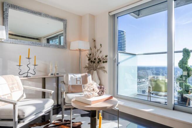 1374093-9-6924171...