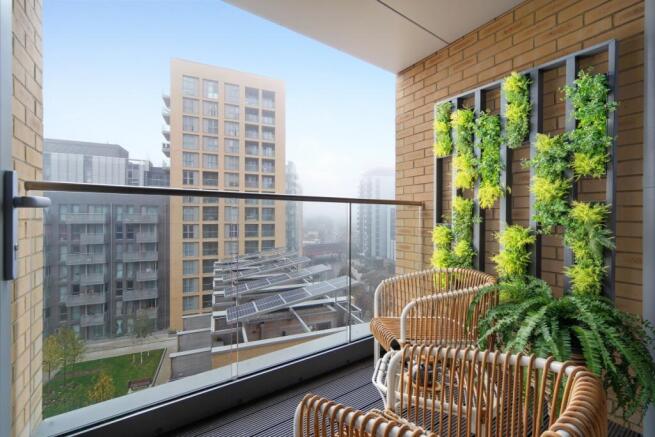 Property_4F14___J...