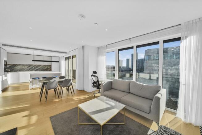 Lincoln Apartments
