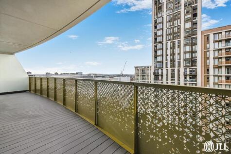 Cascade Way London W12