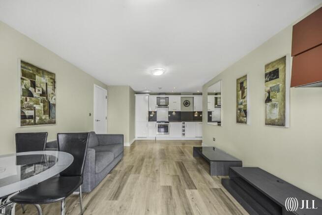 Eluna Apartments