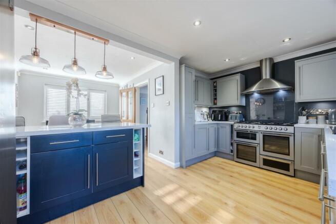 Kitchen diner