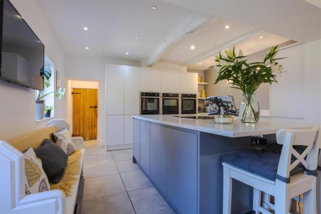 Kitchen diner