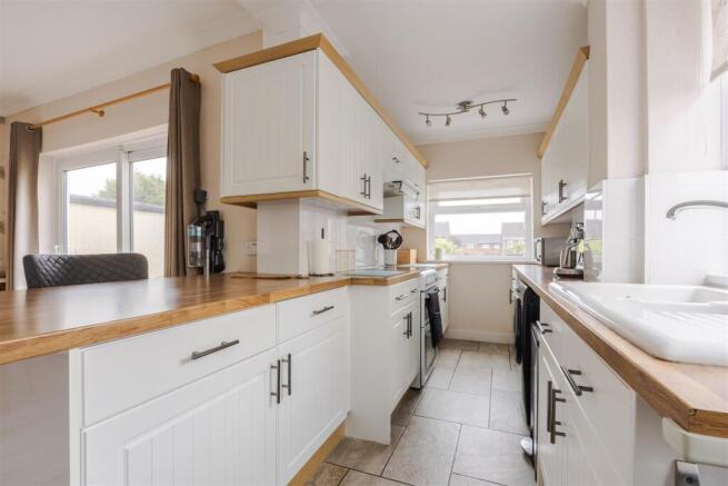 Kitchen diner