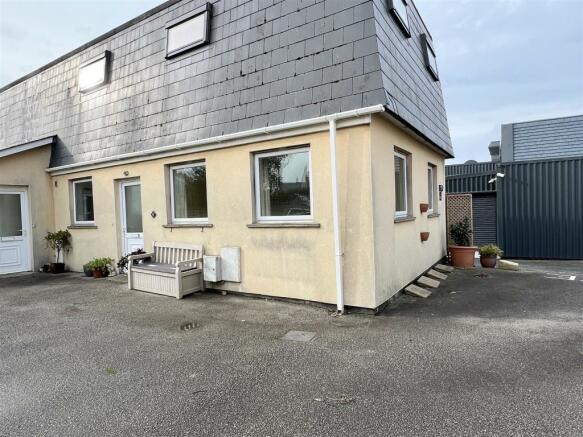 1 bedroom apartment  for sale St Columb Minor