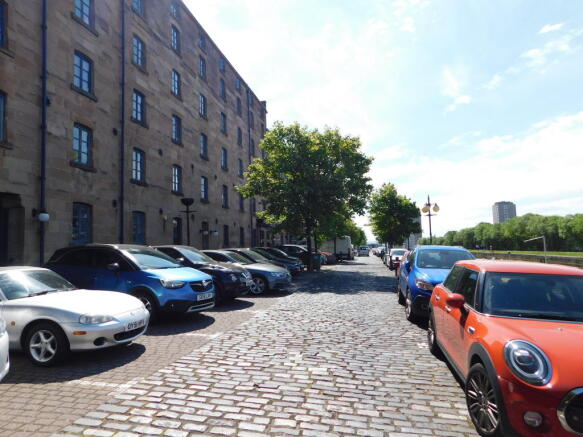 2 Bedroom Apartment For Sale In Speirs Wharf Port Dundas Glasgow G4