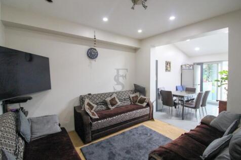 Pauline Avenue, Belgrave