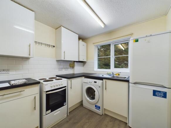 CAM01740G0-PR0148-STILL007