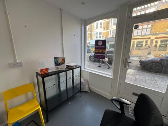 WhatsApp Image 20250127 at 161707_a32445f9.jpg