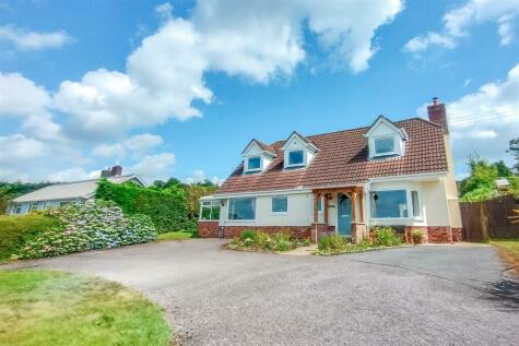 Axminster - 3 bedroom detached house for sale