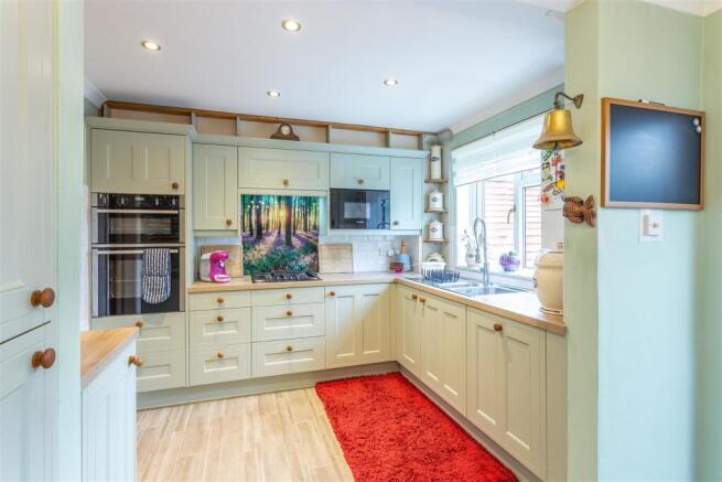 Kitchen Diner2.jpg