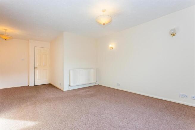 Living Dining Room2.jpg