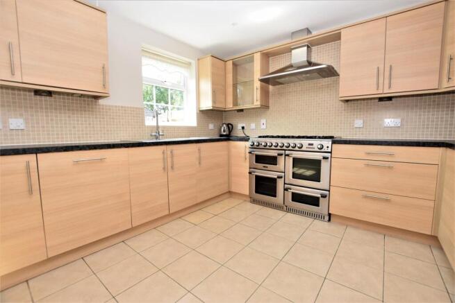 Kitchen, breakfast room