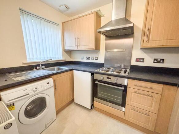 tlc_a437d045-eaeb-47d5-9854-631e8f5e9d9e_2099e70.j