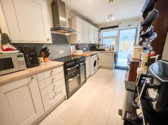 tlc_52638d8e-f54c-4045-be5f-b0f7739929cd_a20c39c.j