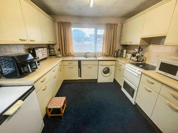 tlc_ca76c7b0-e42c-4de6-b6f1-5b39a745f5d1_84eedce.j