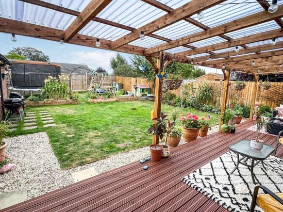 tlc_ebdf69f5-43b2-4107-905f-7483cb99903c_1138123.j