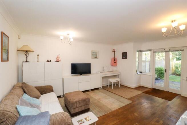 Living/Dining Room