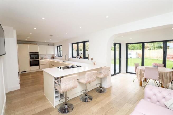 Kitchen/Breakfast/Dining Room