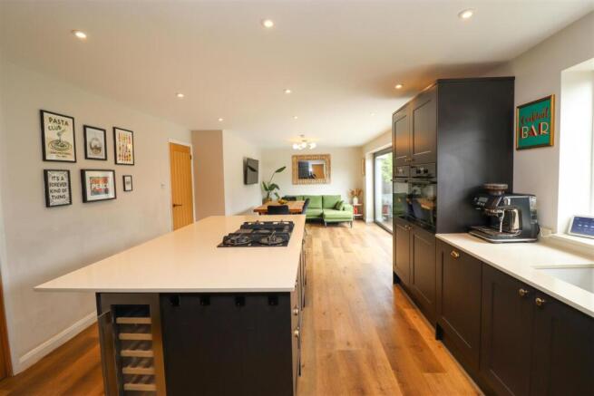 Kitchen/Family Room