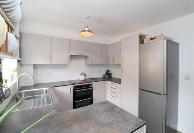 Kitchen/Breakfast Room ( First Floor)