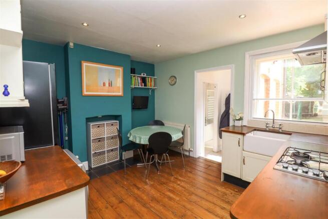 Kitchen/Dining Room