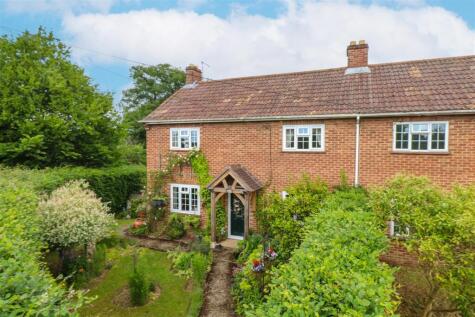 Hitches Lane, Crookham Village, Fleet