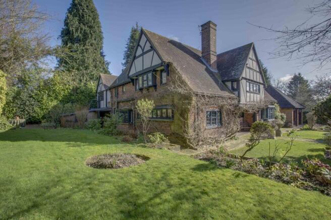 Old Barns Cottage, Finch Lane, HP9 2TL  (LOW RES)-