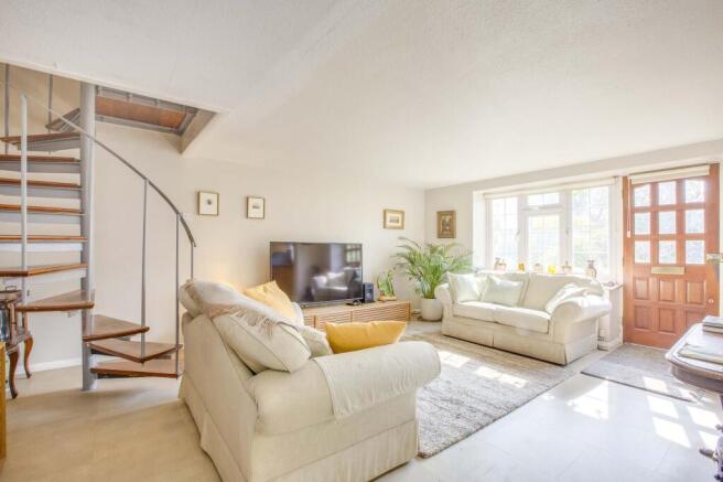 4 Wooburn Mews, HP10 0ER (LOW RES)-11