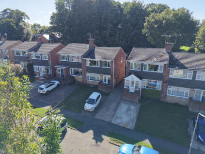 Cedar Avenue, Hazlemere, Buckinghamshire, HP15 7EA