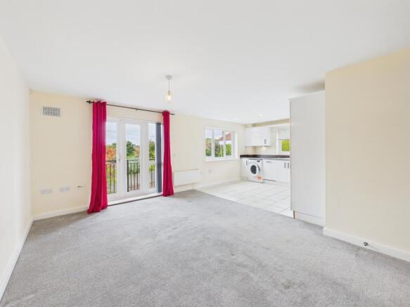 CAM02119G0-PR0478-STILL011