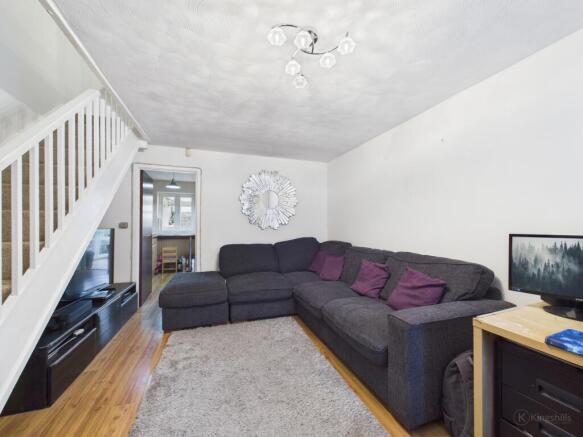 CAM02136G0-PR0486-STILL012