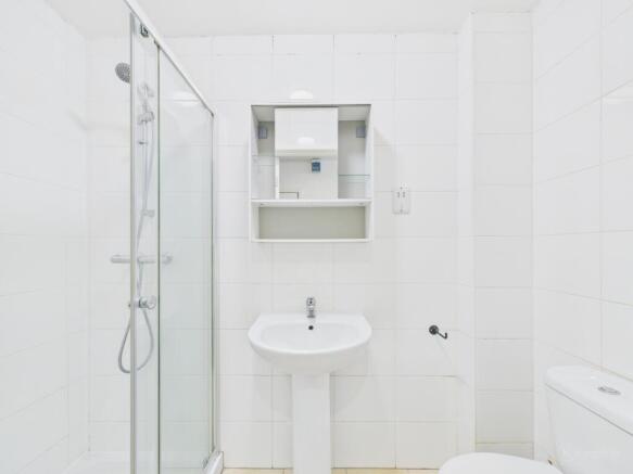 CAM02136G0-PR0475-STILL003