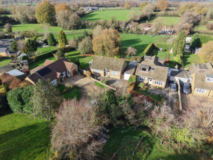 Church Side, Holmer Green, Buckinghamshire, HP15 6XL