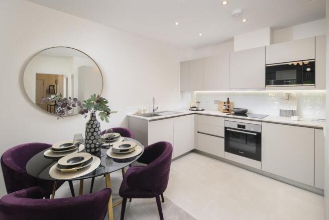 vb5509781__SBW2204_1600x1067