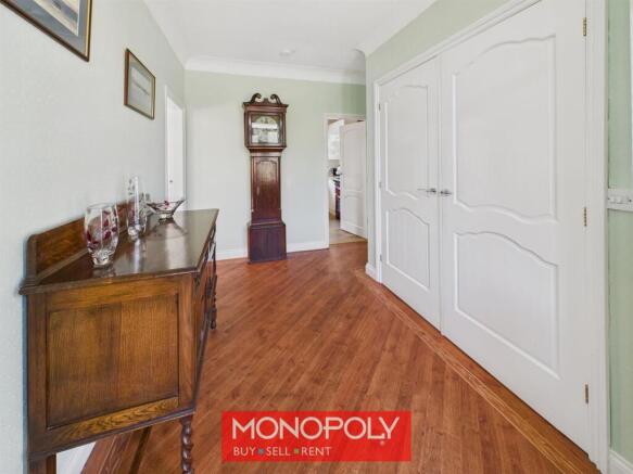 Entrance Hallway.jpg