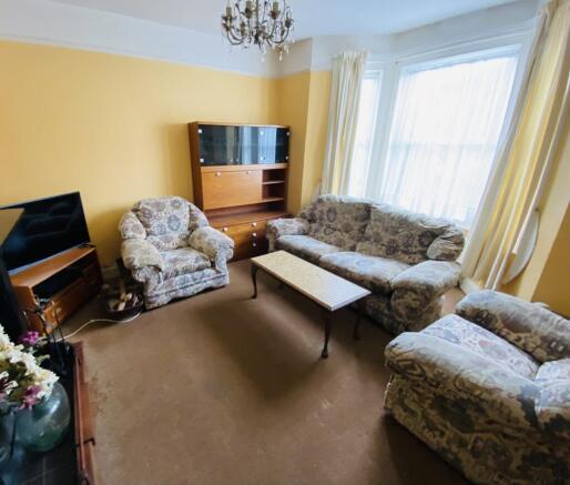 west lounge 